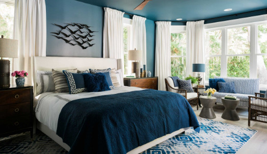 غرفة نوم الأزرق البحري